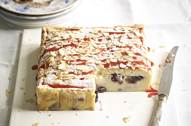 Cherry Bakewell Cakes Recipe Cherry Bakewell Cakes Recipe